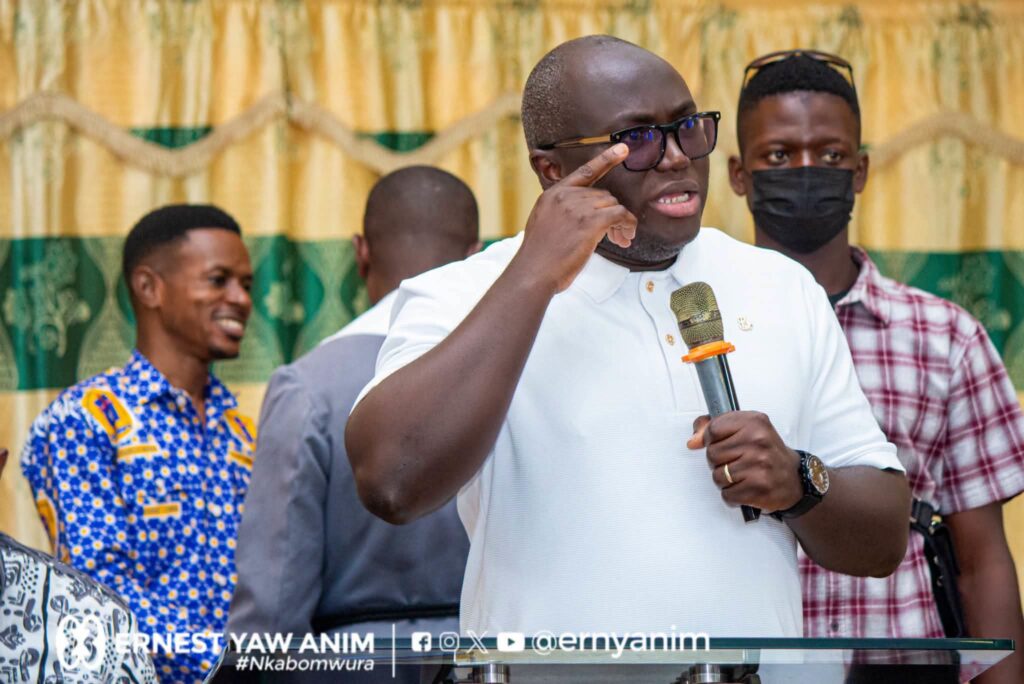 Kumawu MP at Rev. Emmanuel Boakye Send-Off Service at Oyoko